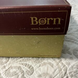 Womens Born Boots, size 9.5, Brown suede, black trim, wide calf.  Look new.